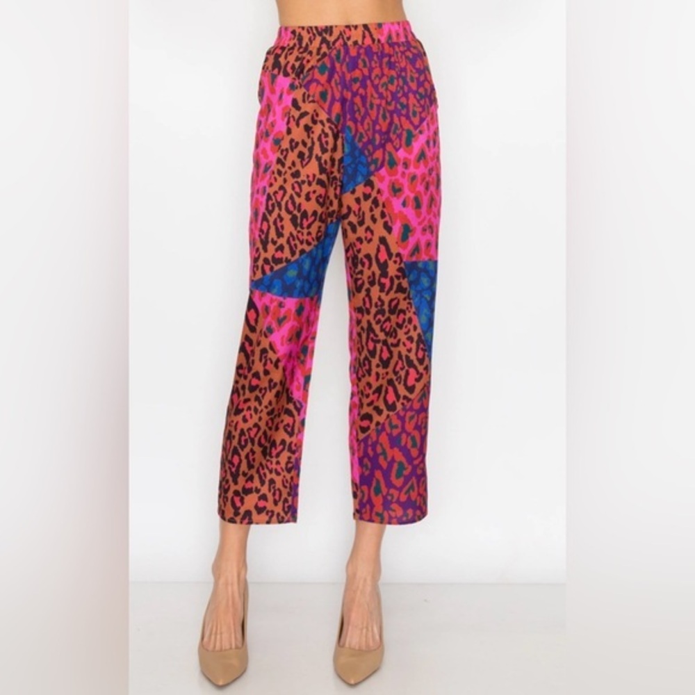 Joh Apparel Wess Printed Charmeuse Pants Women’s size Medium